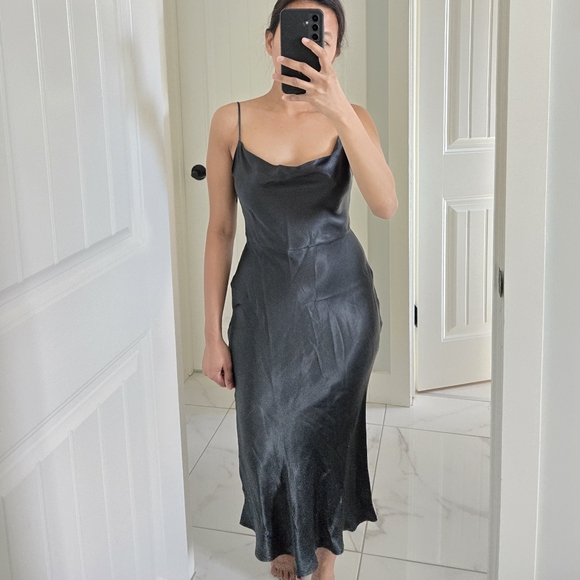 Park and fifth bowen green satin dress xs - Picture 10 of 10